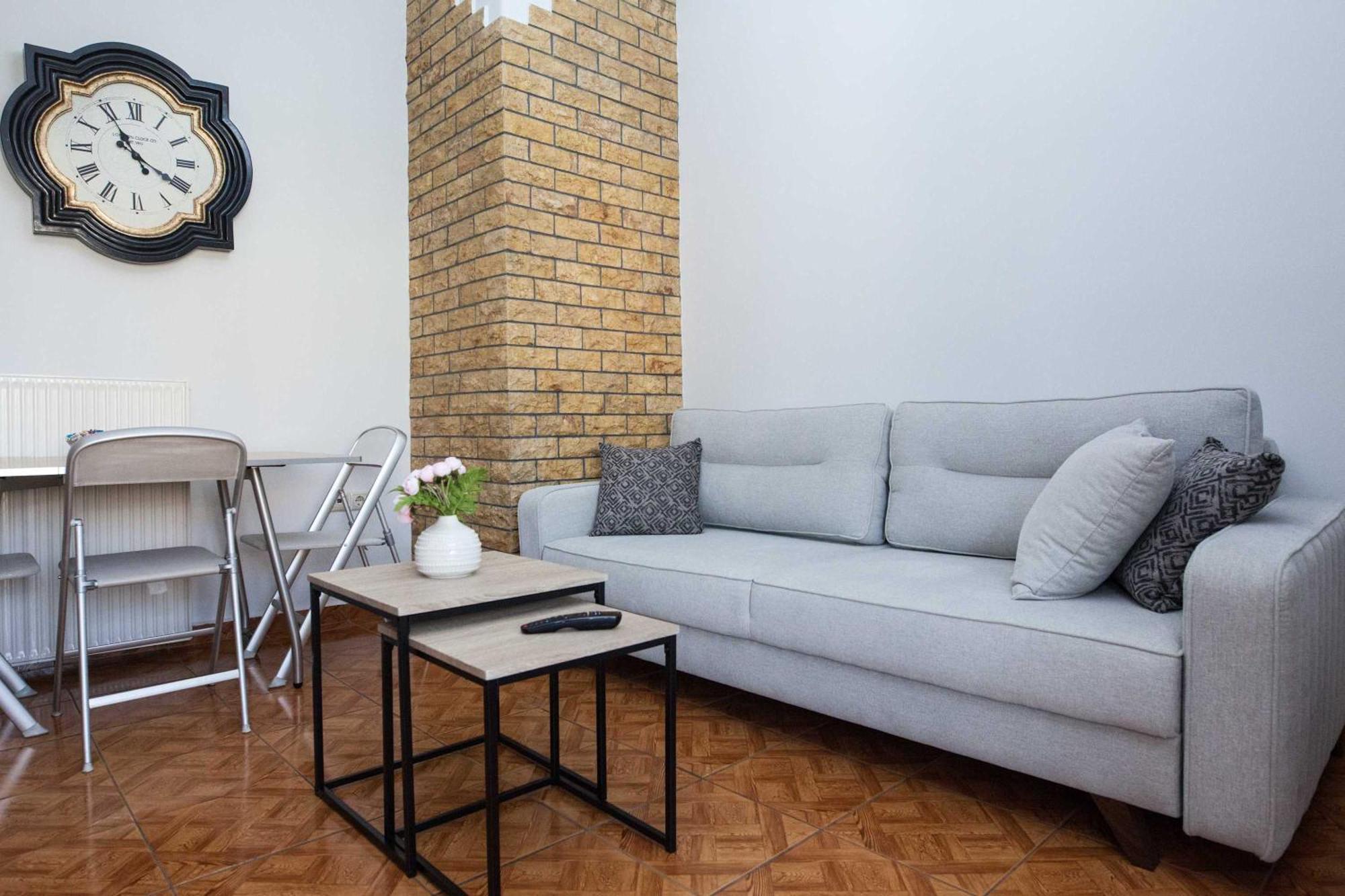 Central 2 Bd Apt With Balcony By Monastiraki Athens Exterior photo